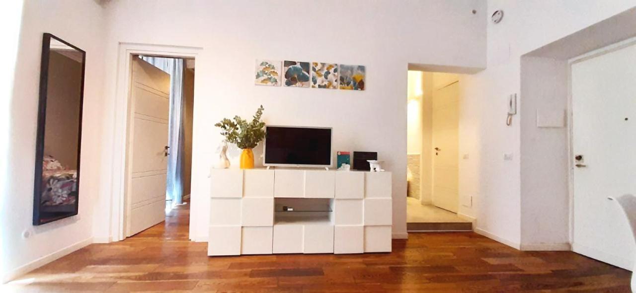 Ferienwohnung Cheerful Flat In Funky Rom Exterior foto